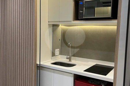 Apartamento à venda ou para alugar com 1 quarto em Pinheiros, São Paulo, SP
