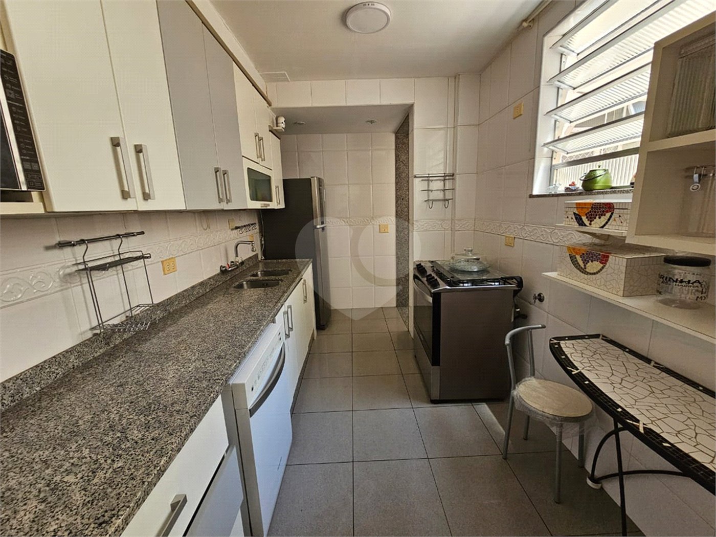 Apartamento à venda com 3 quartos, sendo 1 suíte, em Copacabana, Rio de Janeiro, RJ