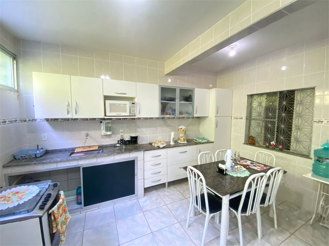 Casa à venda com 3 quartos em Campo Grande, Rio de Janeiro, RJ