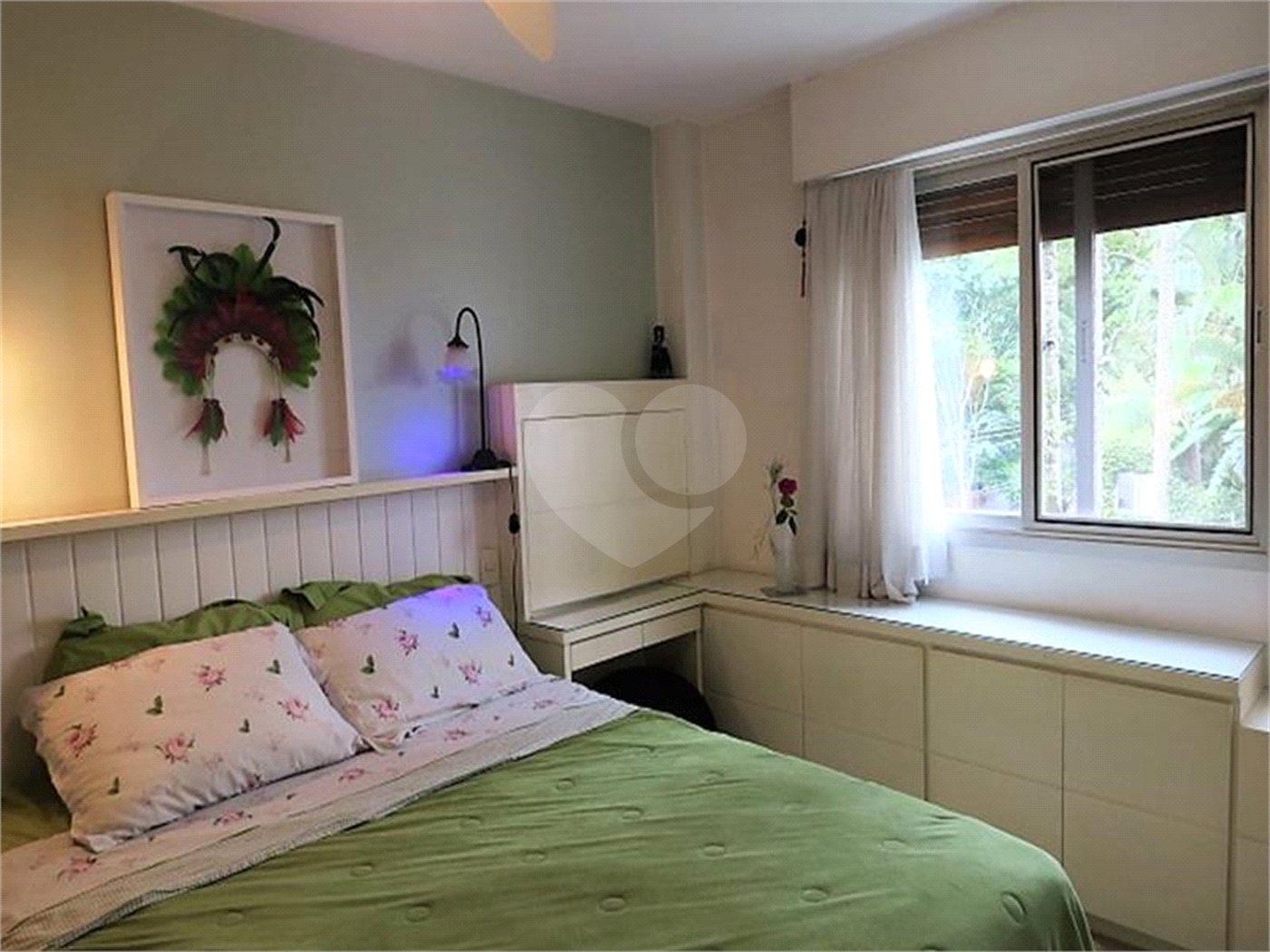 Apartamento à venda com 3 quartos, sendo 1 suíte,  em Real Parque, São Paulo, SP