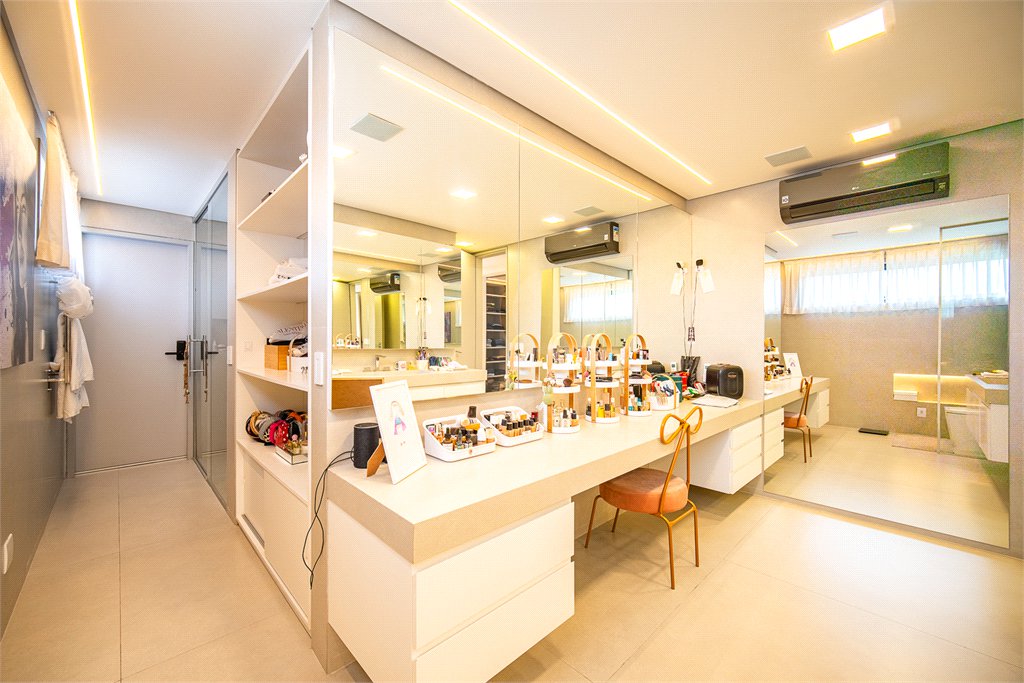 Casa à venda com 7 suítes em Jardim Paulista, São Paulo, SP