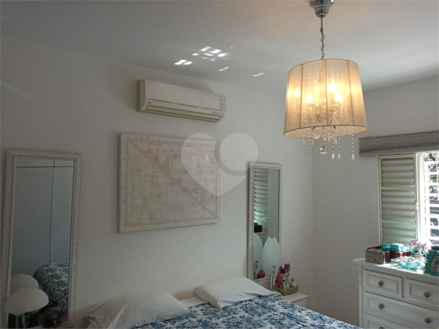 Casa à venda com 3 quartos, sendo 1 suíte, em Vila Mascote, São Paulo, SP