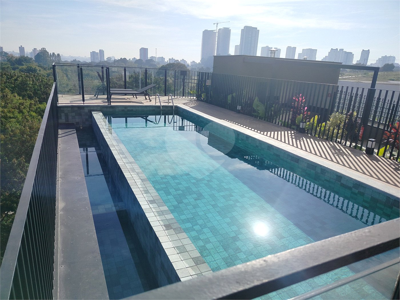 Apartamento à venda ou para alugar com 2 quartos, sendo 1 suíte, em Parque Campolim, Sorocaba, SP