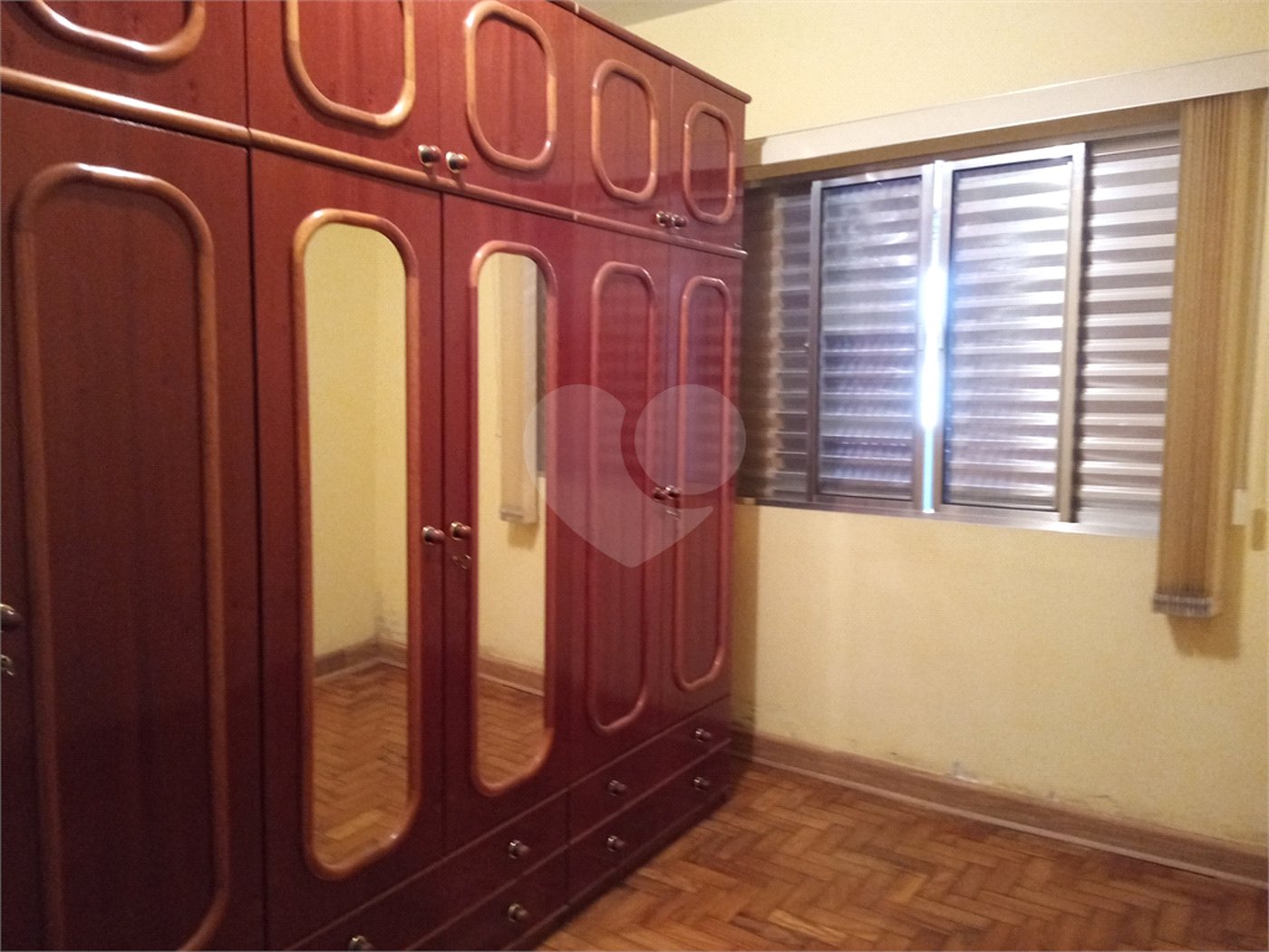 Sobrado à venda com 5 quartos em Horto, São Paulo, SP