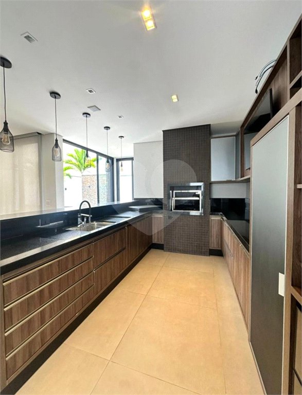 Casa à venda com 3 suítes no condomínio Amstalden Residence, Indaiatuba - SP