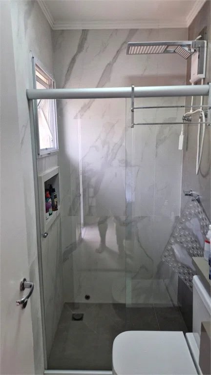Casa à venda com 3 quartos, sendo 1 suíte, no condomínio Moradas do Horto, São Paulo - SP