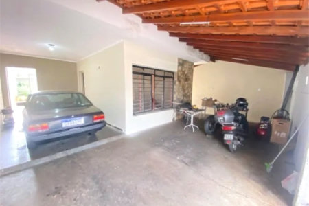 Casa à venda com 4 quartos, sendo 1 suíte,  em Jardim Paulista, Ribeirão Preto, SP