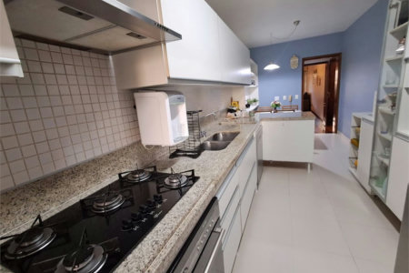 Apartamento com 3 dormitórios à venda, 135 m² por R$ 1.166.000,00 - Pompéia - Santos/SP