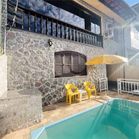 Casa à venda com 4 quartos, sendo 1 suíte, em Campo Grande, Rio de Janeiro, RJ