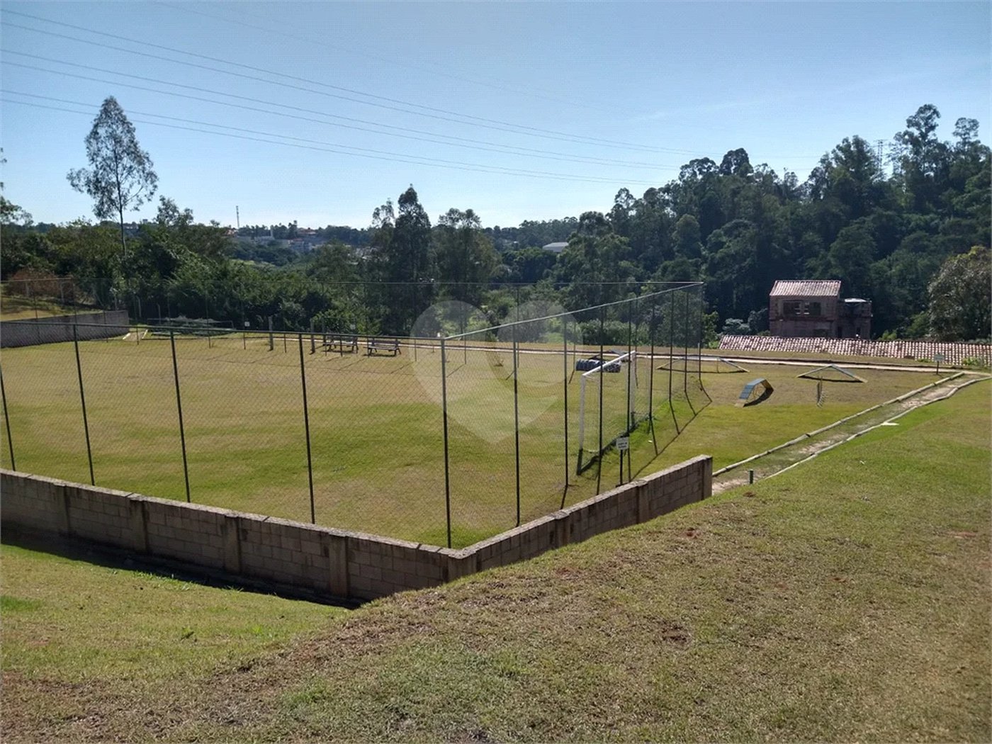 Terreno à venda no condomínio Residencial Jatobás Louveira, Louveira - SP