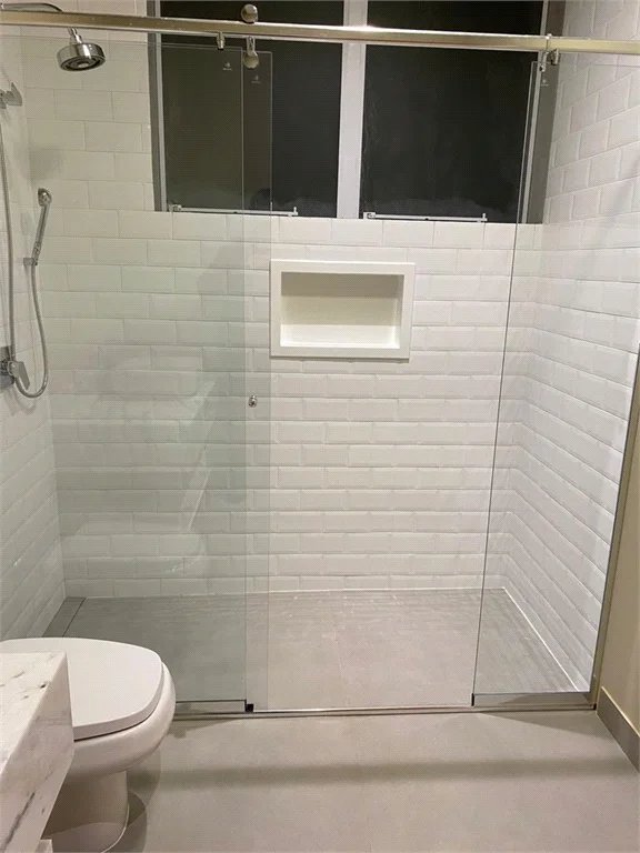 Sobrado à venda com 4 suítes em Vila Inah, São Paulo, SP