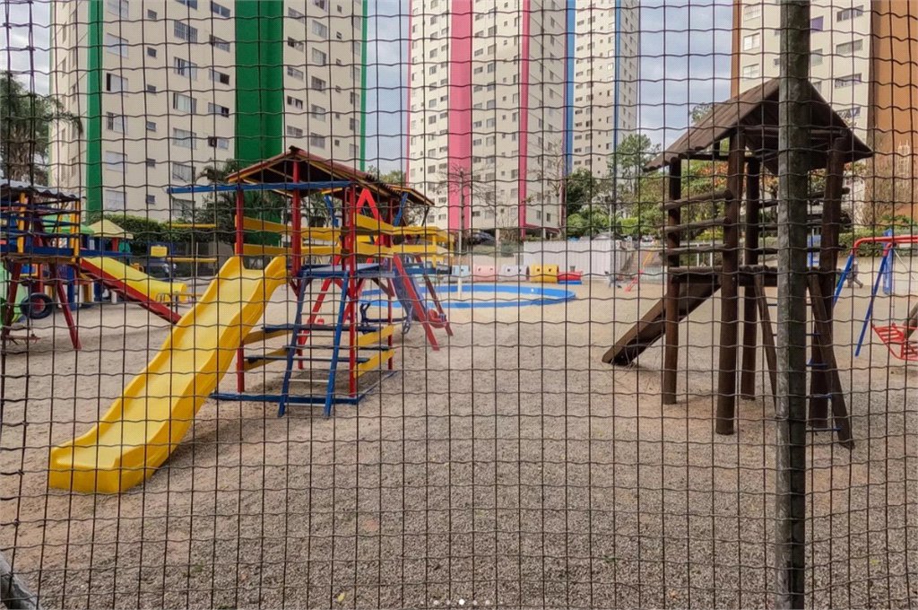 Apartamento à venda com 2 quartos em Horto, São Paulo, SP