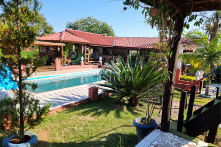 Sítio à venda com 6 quartos, sendo 2 suítes, em Área Rural de Alambari, Alambari, SP