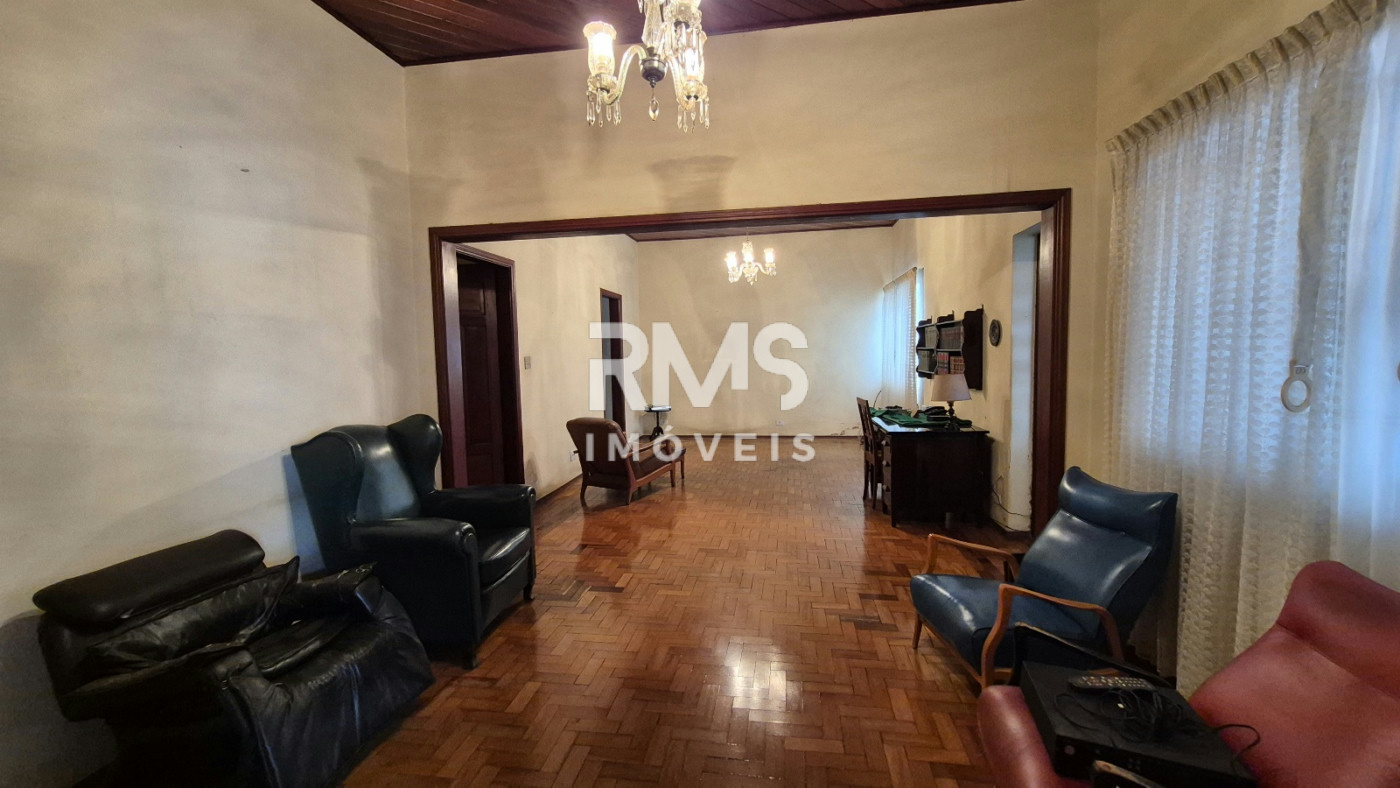 Casa à venda com 3 quartos no Centro, Itu, SP