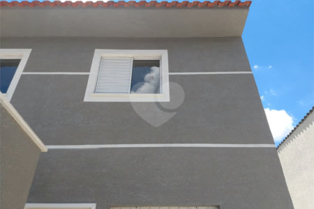 Casa à venda com 2 quartos, sendo 1 suíte, no condomínio Tanque Velho, São Paulo - SP