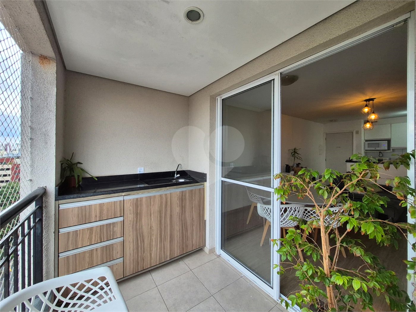 Apartamento à venda com 3 quartos, sendo 1 suíte, em Jardim Parque Morumbi, São Paulo, SP