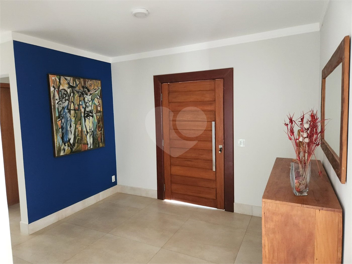 Casa à venda com 4 quartos, sendo 3 suítes, no condomínio Terras de Mont Serrat, Salto - SP