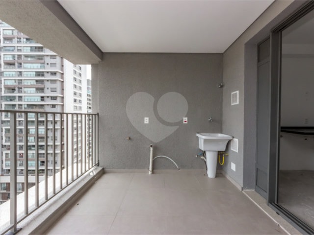 Apartamento à venda com 3 suítes em Brooklin, São Paulo, SP