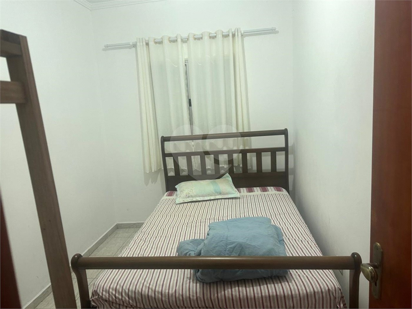 Casa à venda com 1 quarto em Tupi, Praia Grande, SP