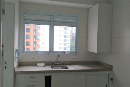 Apartamento à venda com 3 quartos, sendo 1 suíte, em Vila Suzana, São Paulo, SP