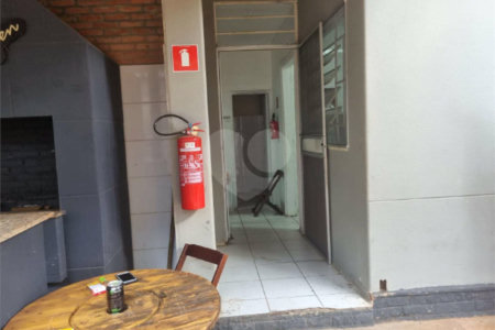 Casa Comercial no Centro .