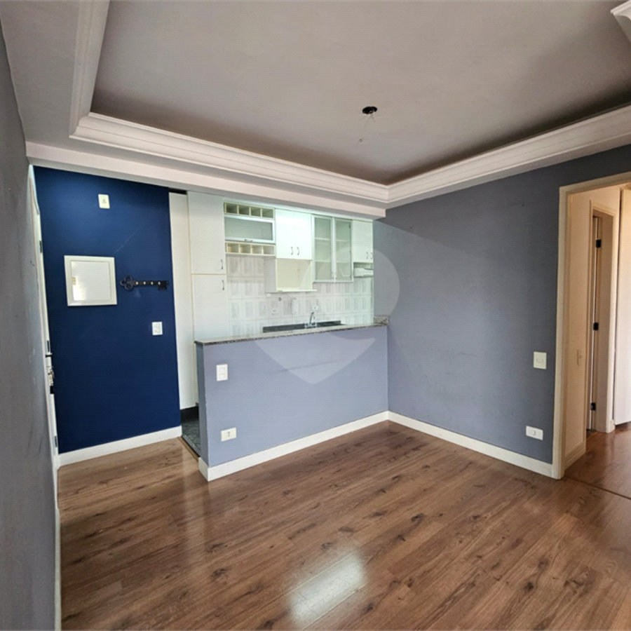 Apartamento à venda com 3 quartos, sendo 1 suíte, em Vila Gumercindo, São Paulo, SP