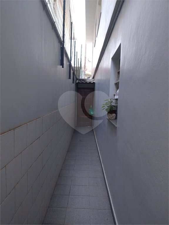 Sobrado à venda com 4 quartos, sendo 1 suíte,  em Parada Inglesa, São Paulo, SP