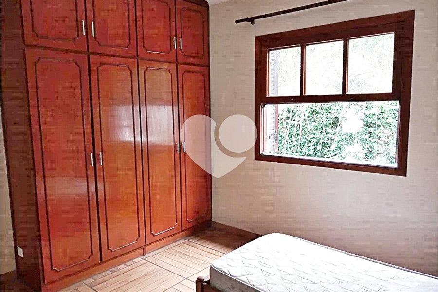 Sobrado à venda ou para alugar com 4 quartos, sendo 1 suíte, em Jardim França, São Paulo, SP