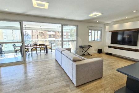 Apartamento à venda com 3 suítes em Brooklin, São Paulo, SP