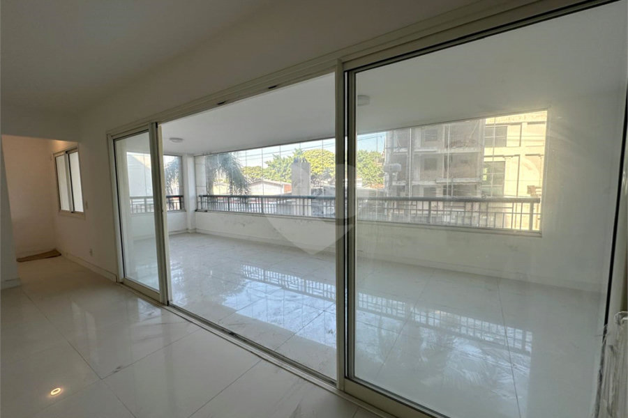 Apartamento à venda com 5 suítes em Santana, São Paulo, SP