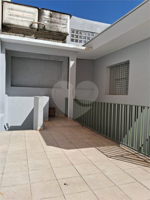 Sobrado para alugar com 3 quartos, sendo 1 suíte,  em Vila Progredior, São Paulo, SP