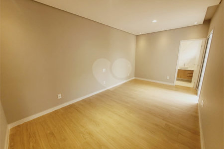 Casa à venda com 3 quartos, sendo 1 suíte, em Jardim Bom Sucesso, Indaiatuba, SP