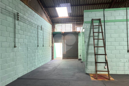 Galpão Comercial para venda no Jardim Jockey Clube