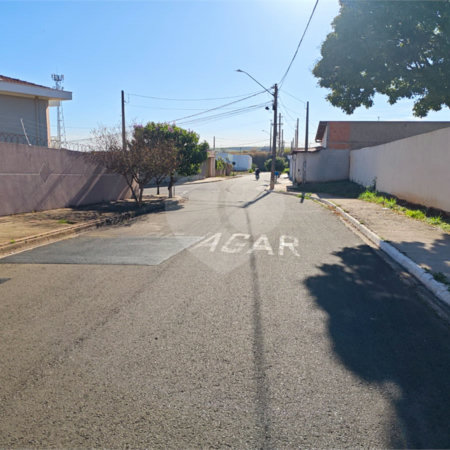 Terreno à Venda de 253 m² em Bairro em Desenvolvimento – Excelente Localização Próximo ao Comércio
