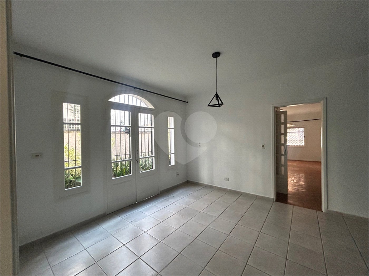 Casa à venda com 3 quartos, sendo 1 suíte,  em Santo Amaro, São Paulo, SP