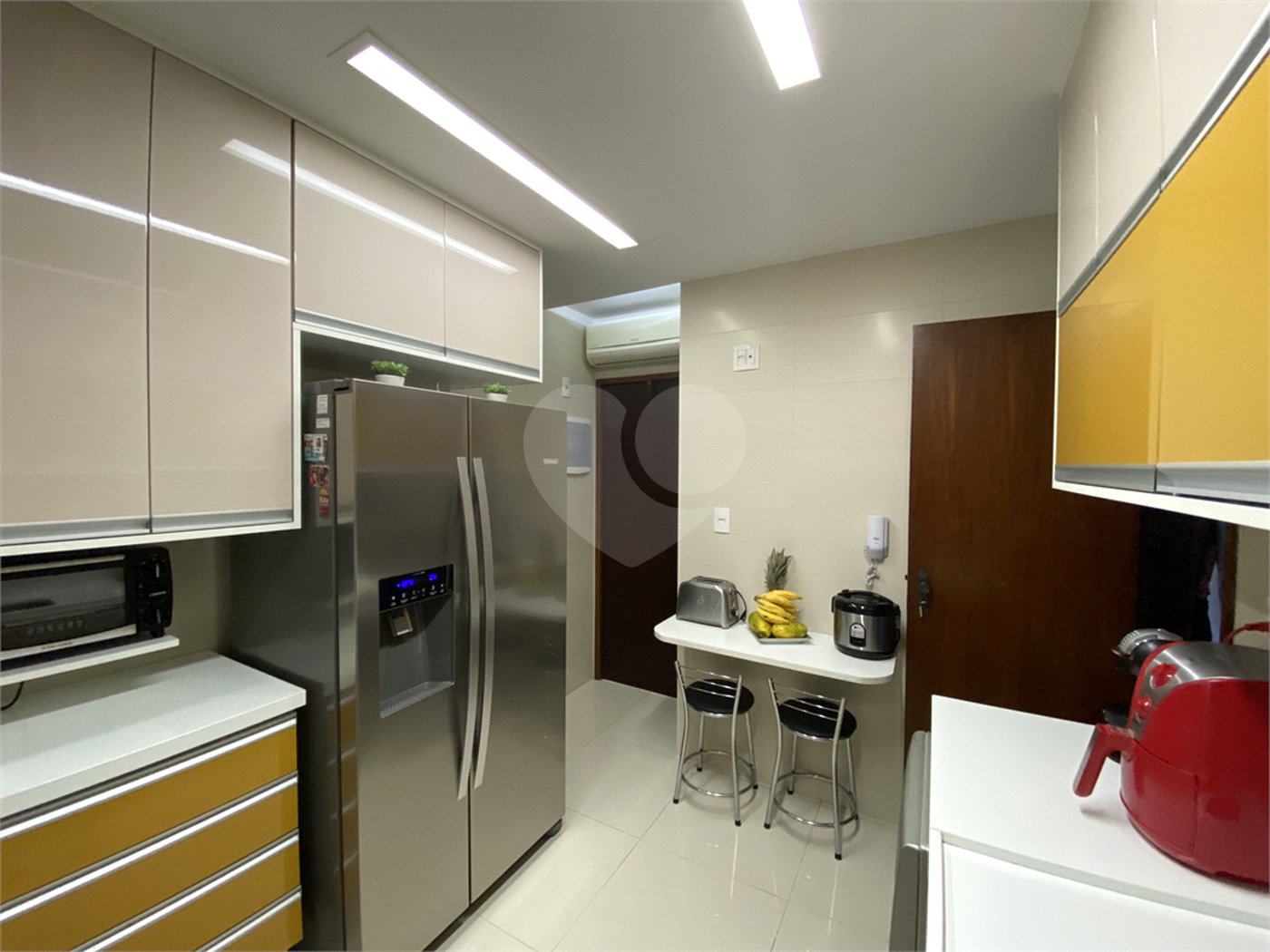Apartamento à venda com 3 quartos, sendo 1 suíte, em Tijuca, Rio de Janeiro, RJ