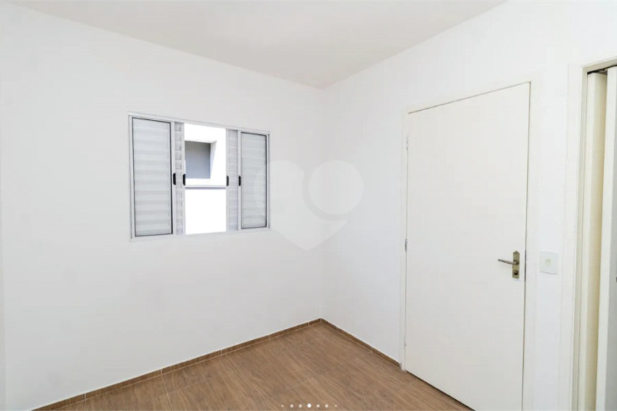 Casa à venda com 2 suítes no condomínio Dos Pássaros, São Paulo - SP