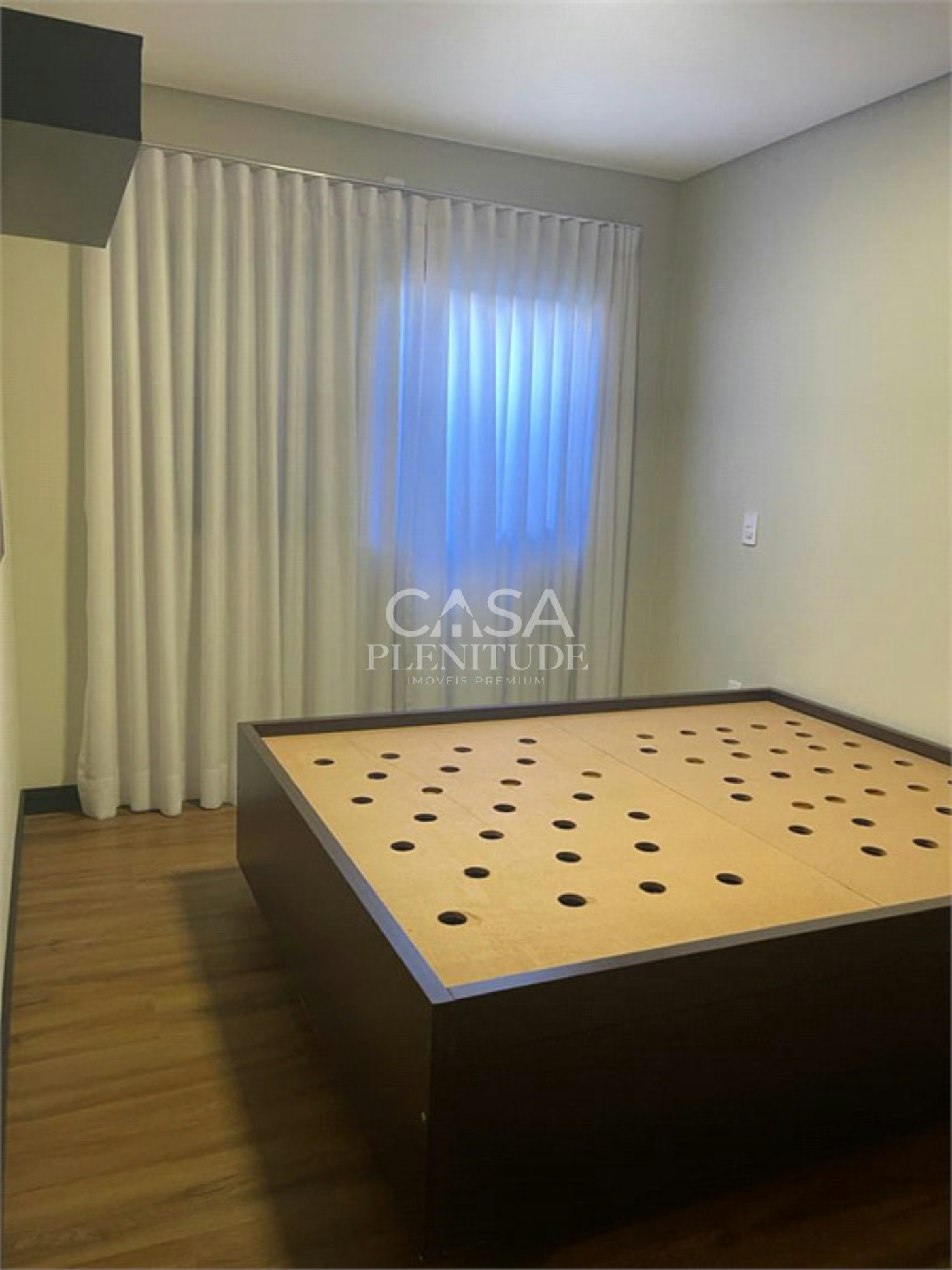 Terreno em condomínio à venda com 3 suítes em Chácaras Residenciais Santa Maria, Votorantim, SP
