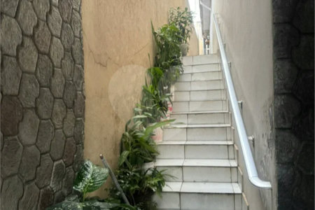 Sobrado à venda com 2 quartos, sendo 1 suíte, em Parada Inglesa, São Paulo, SP