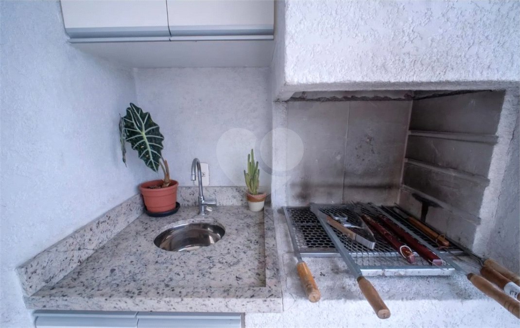 Apartamento à venda com 3 quartos, sendo 1 suíte, em Jardim das Vertentes, São Paulo, SP
