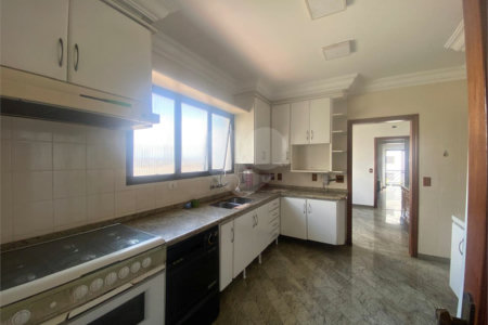 Apartamento à venda com 3 suítes em Tatuapé, São Paulo, SP