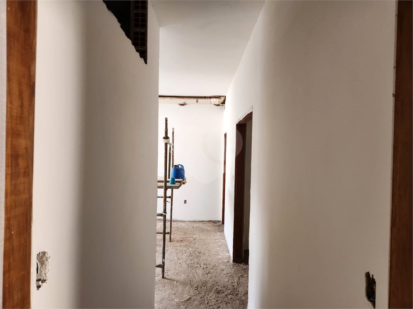Casa à venda com 5 suítes em Residencial Olivio Benassi, Matão, SP