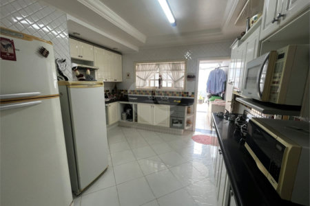 Casa à venda com 6 quartos, sendo 3 suítes, no Centro, Itapetininga, SP
