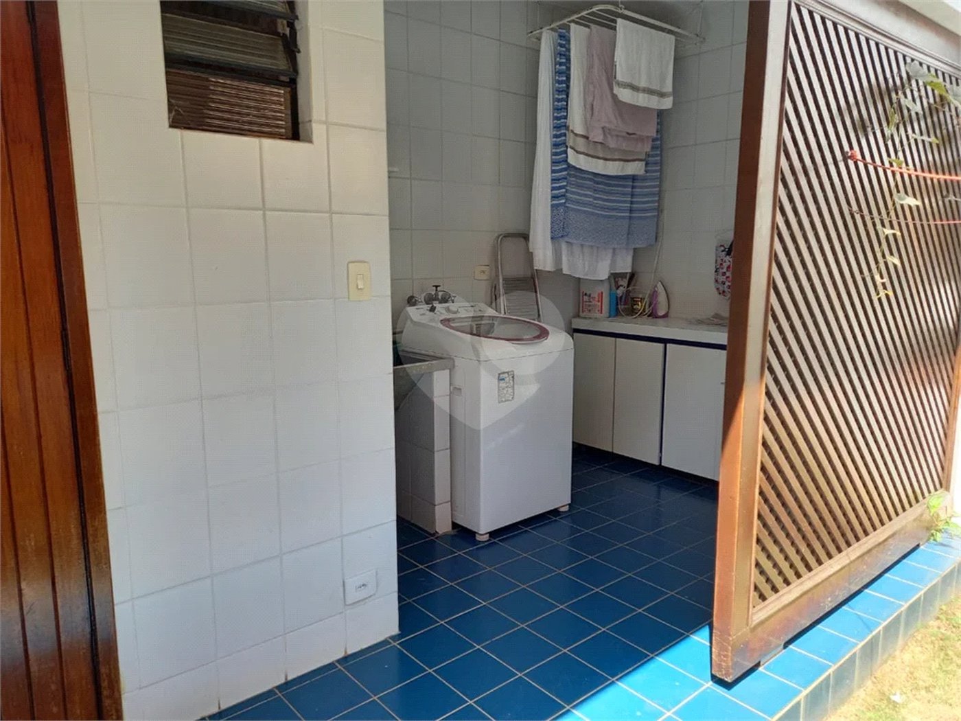 Casa à venda com 5 quartos, sendo 4 suítes, em Jardim São Bento, São Paulo, SP