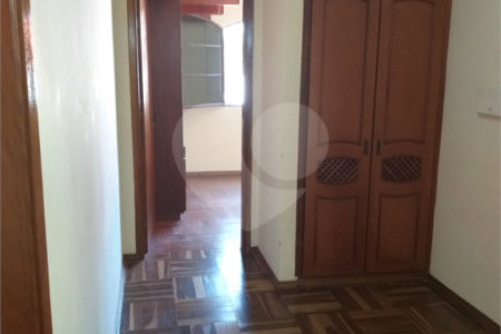 Casa à venda com 3 quartos, sendo 1 suíte,  em Santa Rosa, Vinhedo, SP
