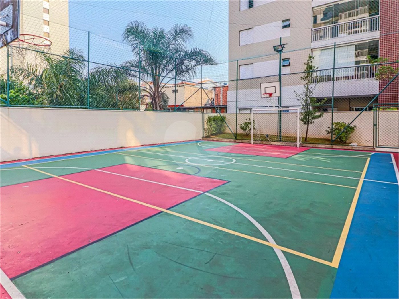 Apartamento à venda com 4 quartos, sendo 1 suíte, em Vila Polopoli, São Paulo, SP