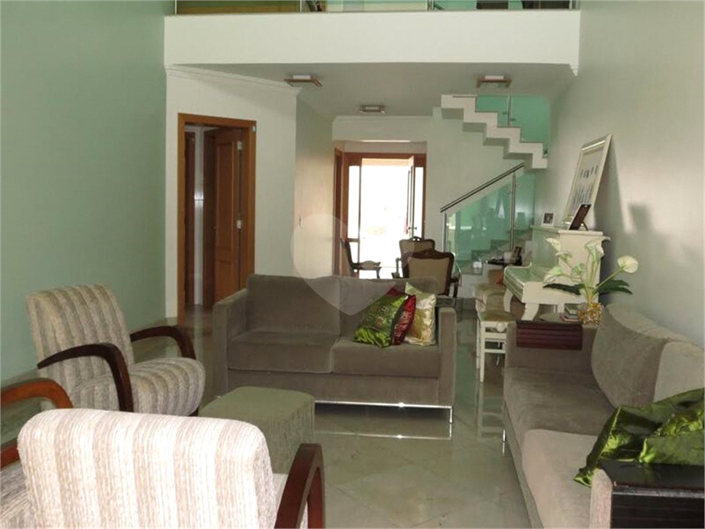 Casa à venda com 4 suítes no condomínio Residencial Santa Clara, Indaiatuba - SP