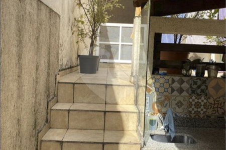 Sobrado à venda com 3 quartos, sendo 1 suíte, em Jardim Japão, São Paulo, SP