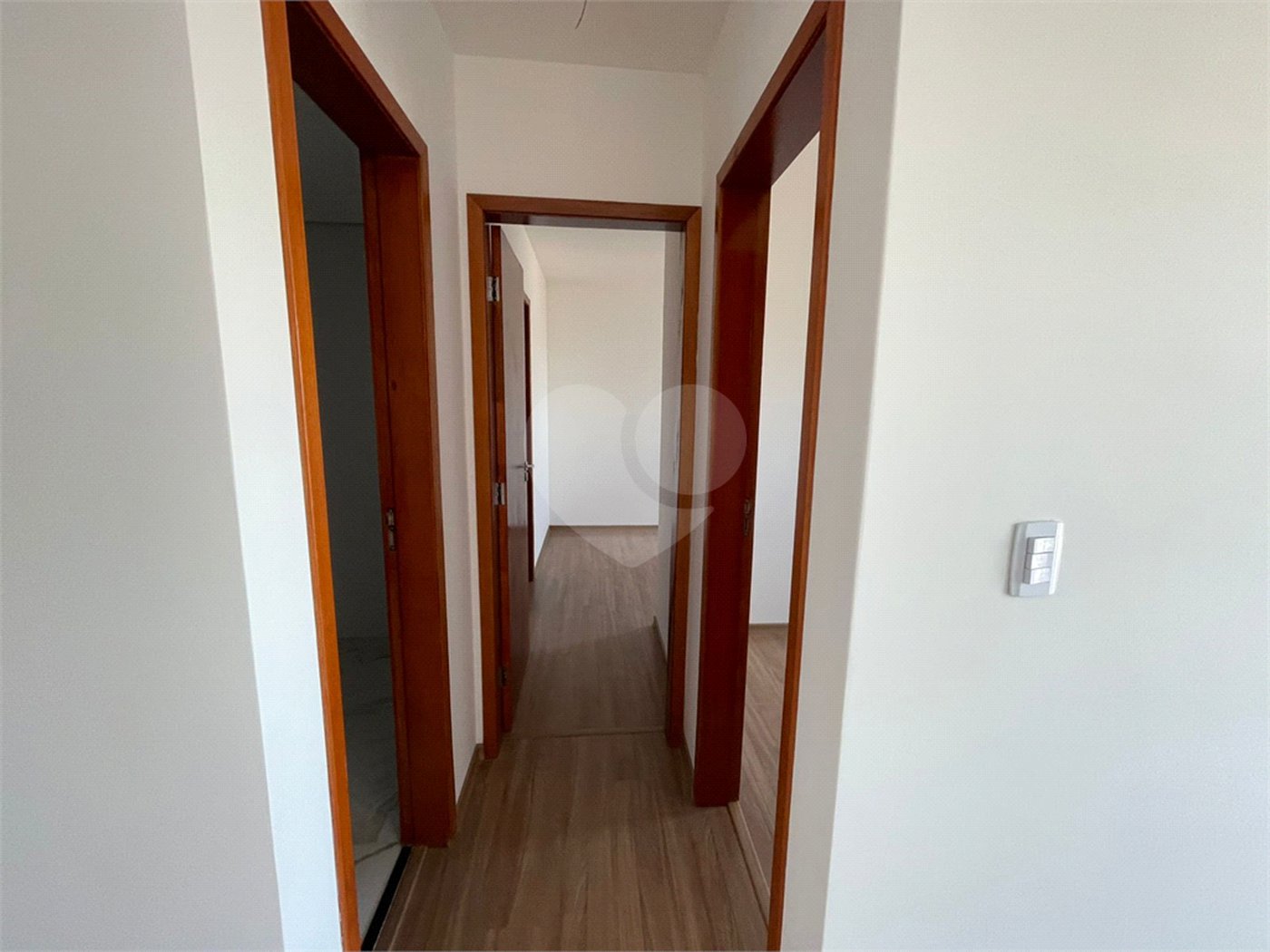 Apartamento à venda com 2 quartos, sendo 1 suíte,  em Parada Inglesa, São Paulo, SP