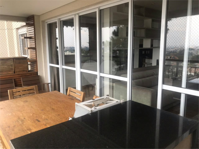 Apartamento à venda com 3 quartos, sendo 1 suíte,  em Tremembé, São Paulo, SP
